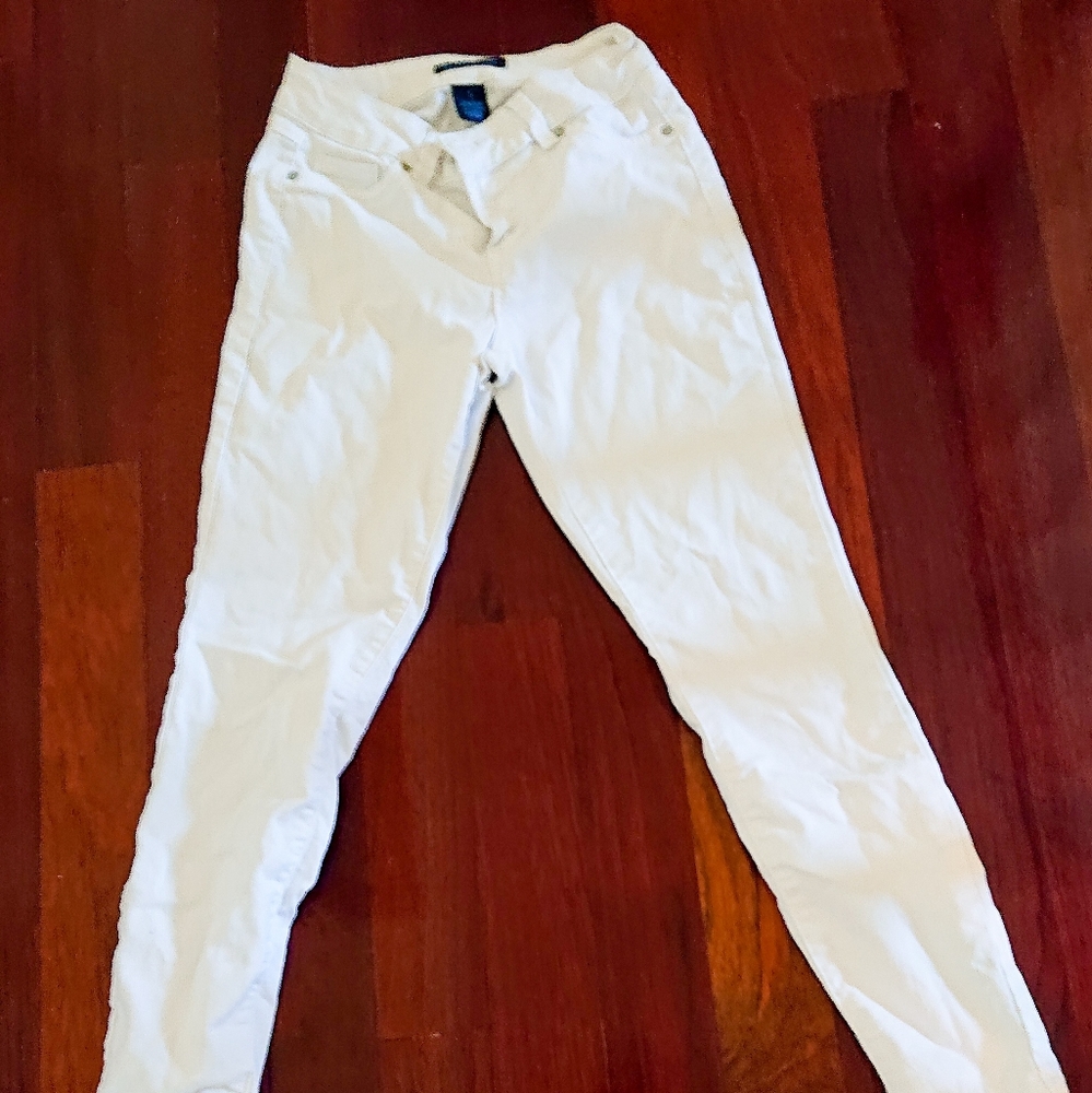 White Jeans